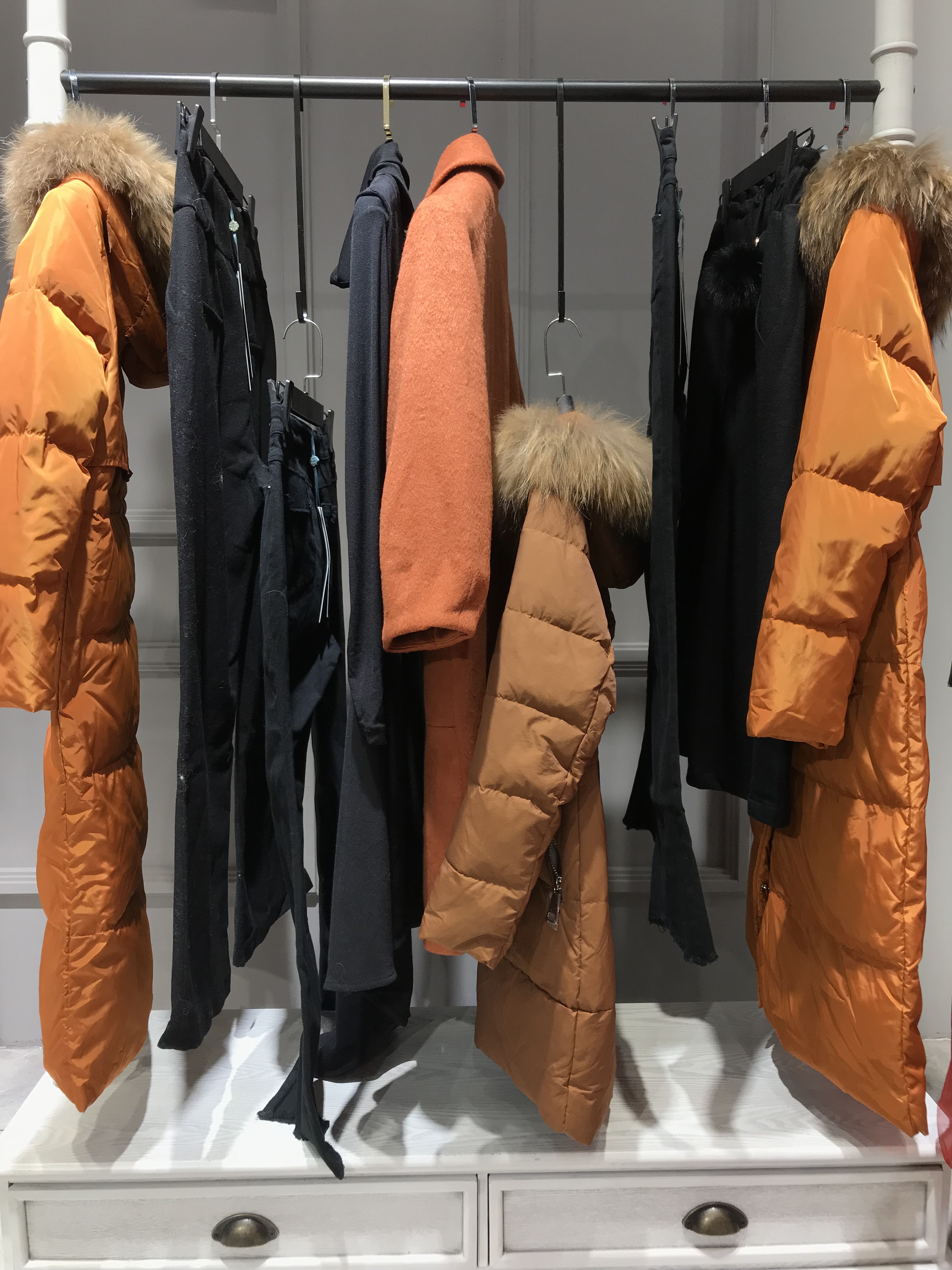時(shí)尚女裝【璞秀18冬】圖片/時(shí)尚女裝【璞秀18冬】樣板圖 (3)