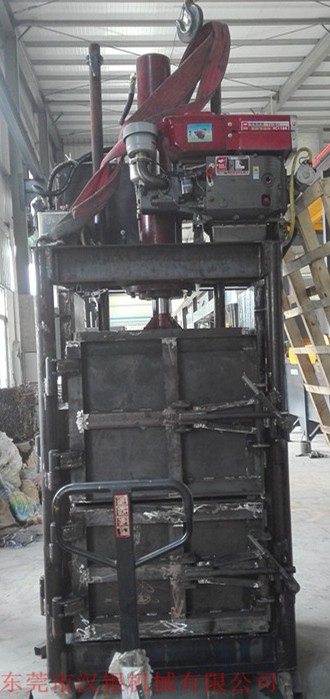 液壓打包機(jī)，立式打包機(jī)圖片