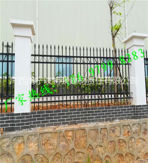 廣西小區(qū)鋅鋼圍欄 南寧公司路邊隔離護欄