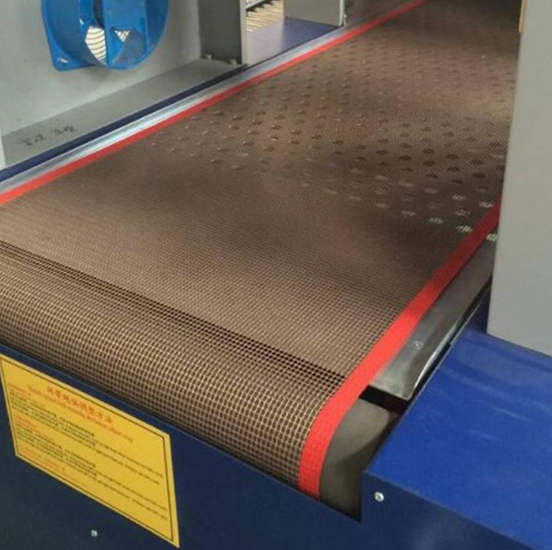 保溫材料輸送帶，鞋機(jī)械輸送帶圖片