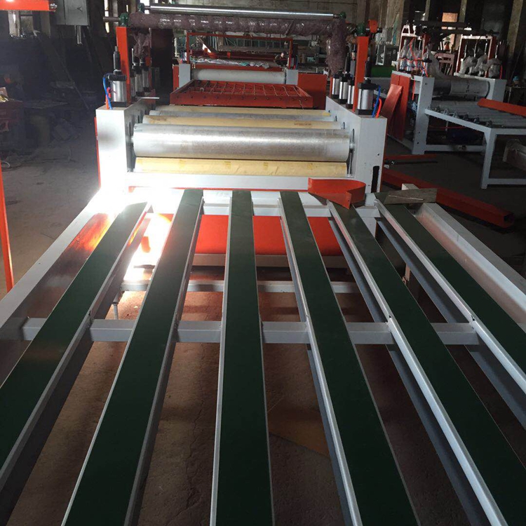 耐磨板貼紙機的廠家