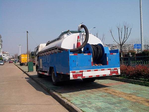 深圳管道清洗疏通  疏通下水道清淤 河涌淤泥清理