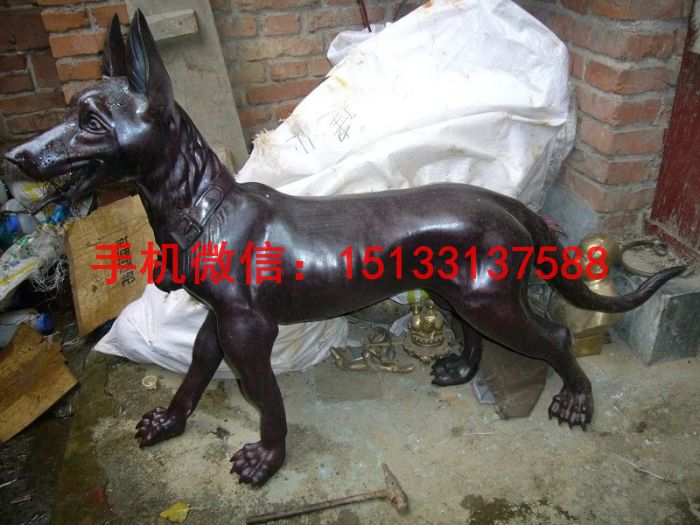看門狗銅雕塑圖片