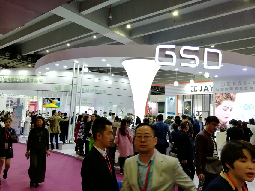 展臺設(shè)計搭建中展臺空間運用勵之聞圖片/展臺設(shè)計搭建中展臺空間運用勵之聞樣板圖 (1)
