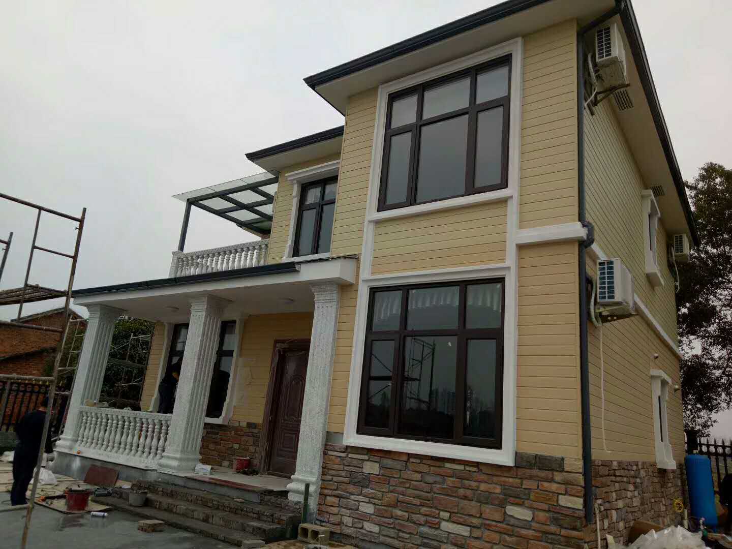 鋼結(jié)構(gòu)集裝箱式樣板房圖片/鋼結(jié)構(gòu)集裝箱式樣板房樣板圖 (1)