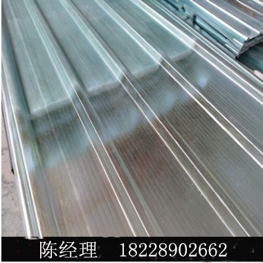 玻璃鋼瓦，采光瓦，樹(shù)脂瓦圖片