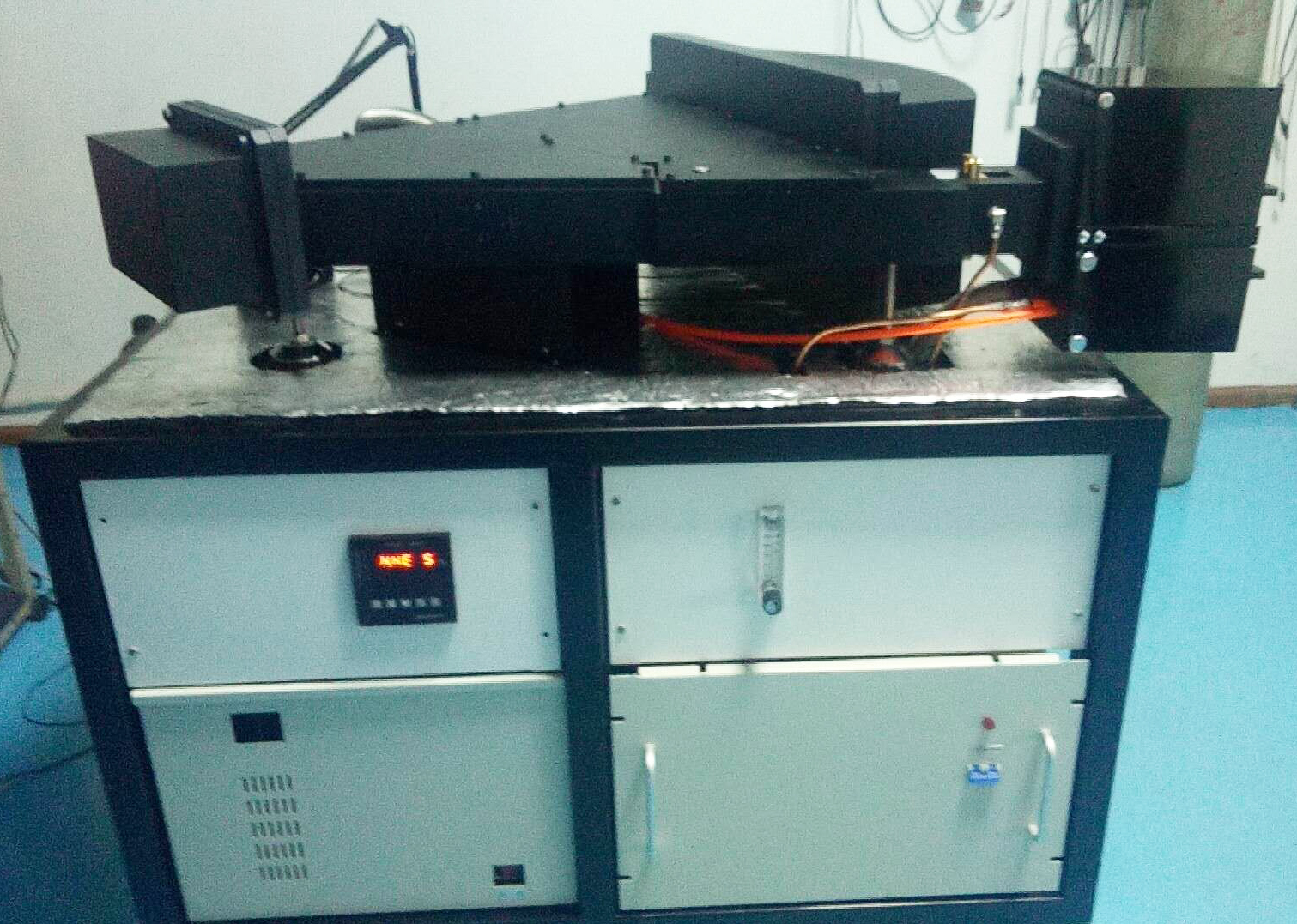 WL8A光電倍增管直讀光譜儀圖片