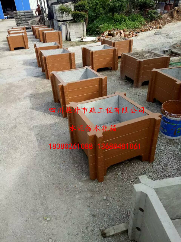 內(nèi)江資陽地區(qū)水泥仿木欄桿圖片