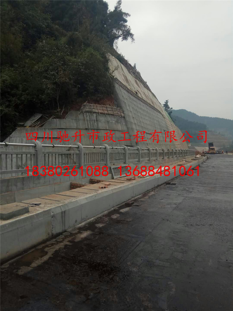 仿木系列花箱地板桌椅圖片