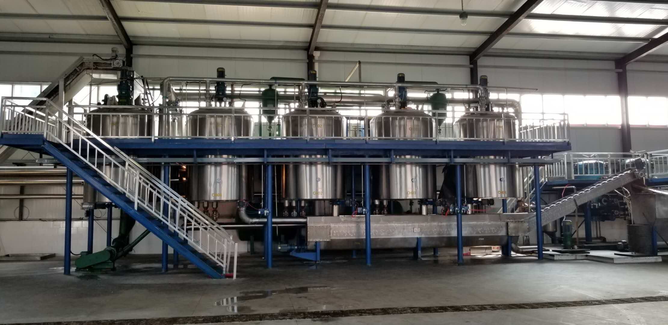 動物油精煉加工圖片