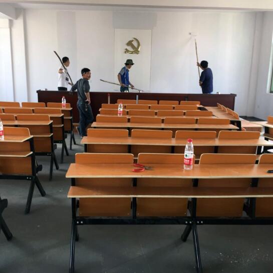 學(xué)生課桌椅圖片/學(xué)生課桌椅樣板圖 (1)