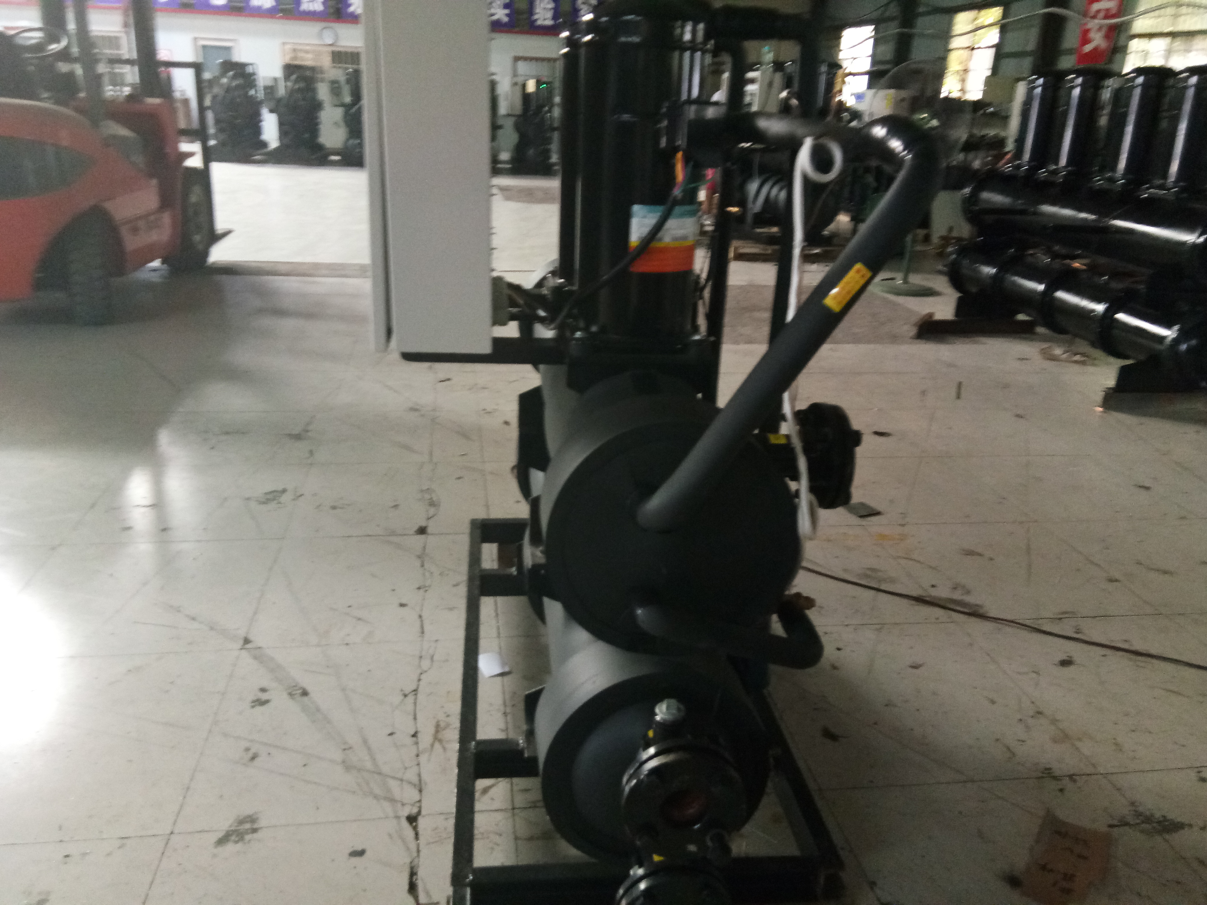 80供暖熱泵機(jī)組圖片/80供暖熱泵機(jī)組樣板圖 (3)