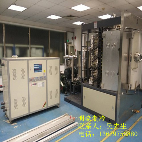 工業(yè)冷水機(jī)組圖片