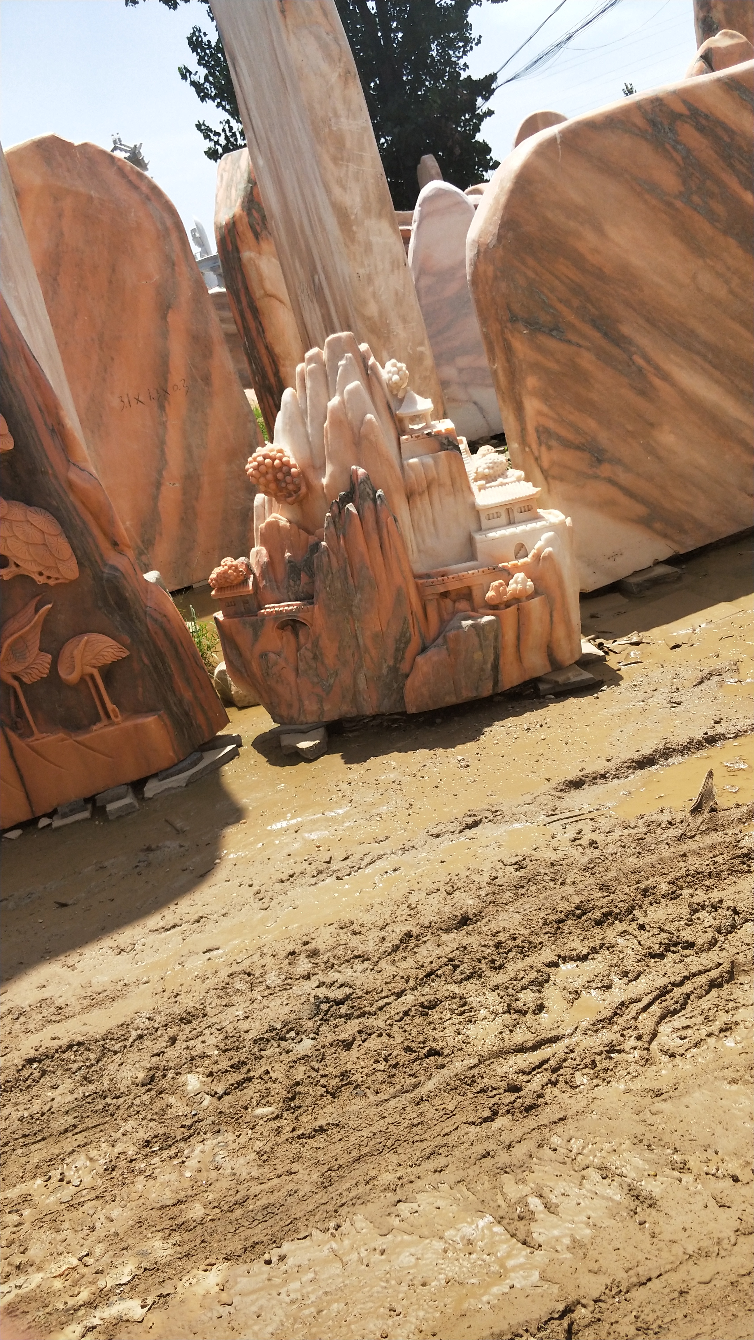 晚霞紅假山石雕園林景觀雕塑圖片