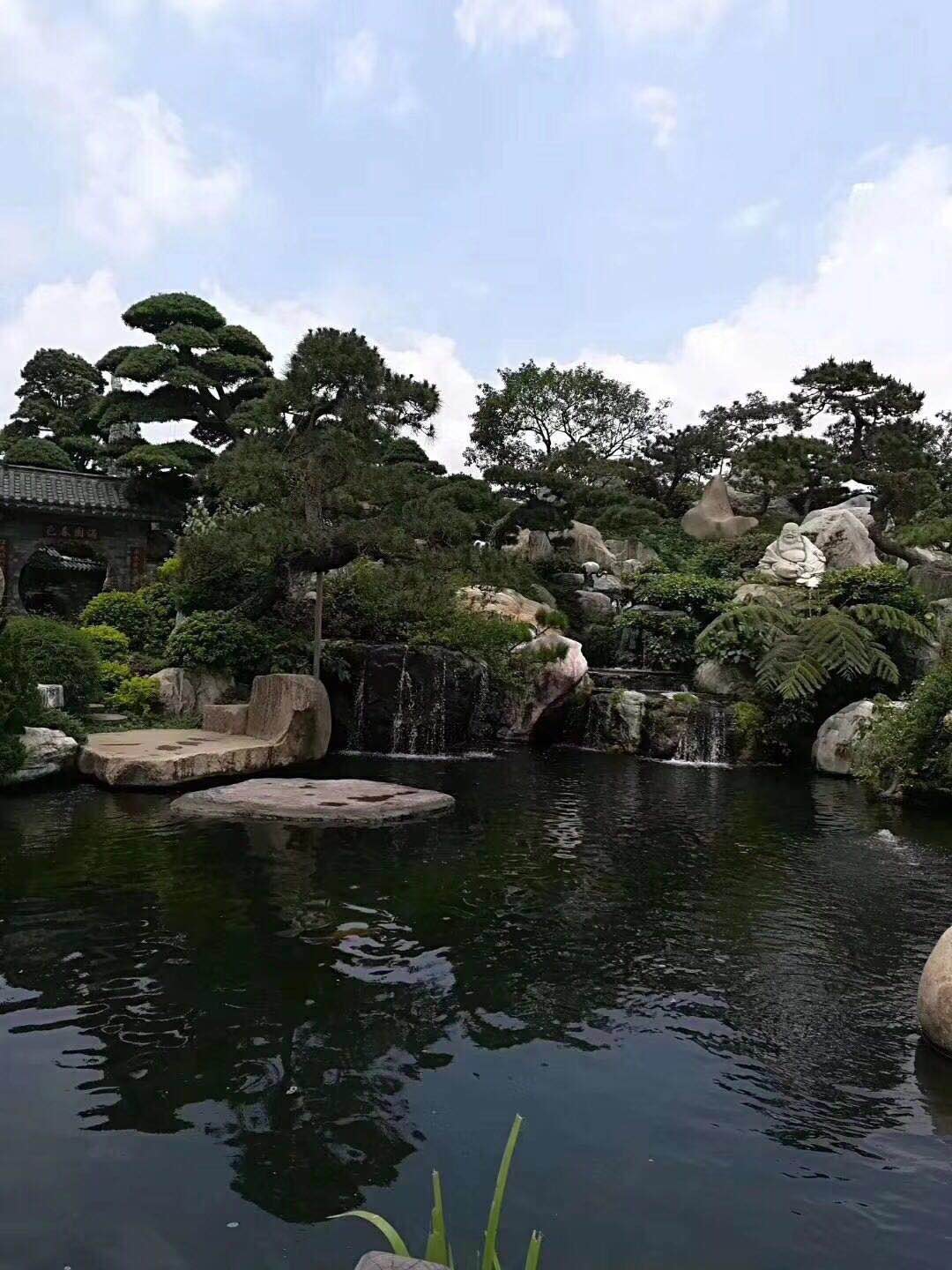 假山魚(yú)池圖片/假山魚(yú)池樣板圖 (3)