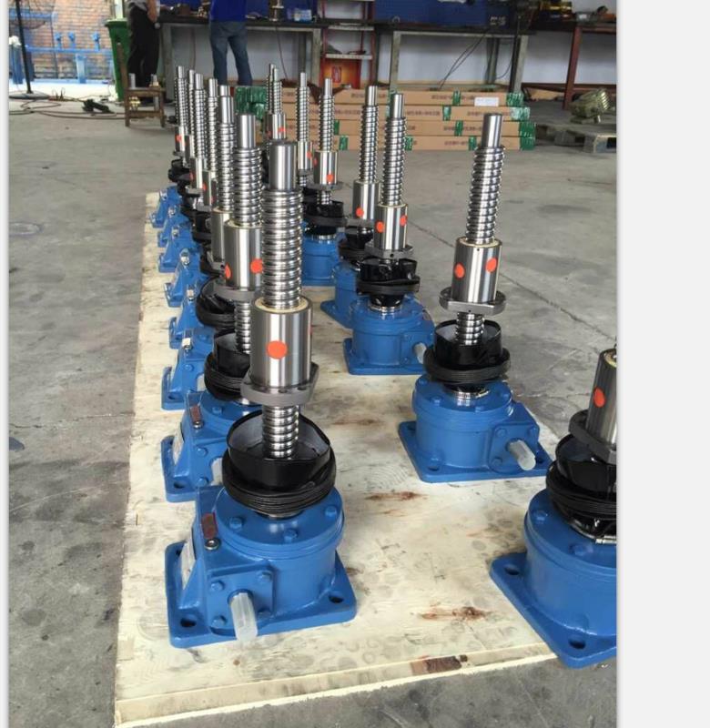 輪絲桿升降機(jī)圖片/輪絲桿升降機(jī)樣板圖 (1)