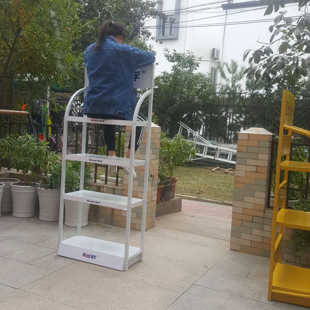 嘉實(shí)多展架圖片/嘉實(shí)多展架樣板圖 (1)