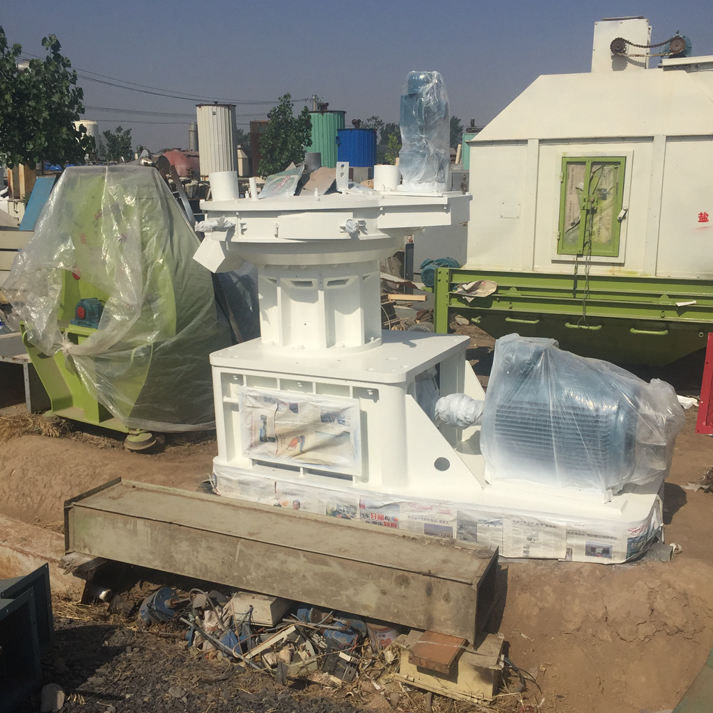 二手生物質(zhì)鋸末顆粒機圖片/二手生物質(zhì)鋸末顆粒機樣板圖 (3)