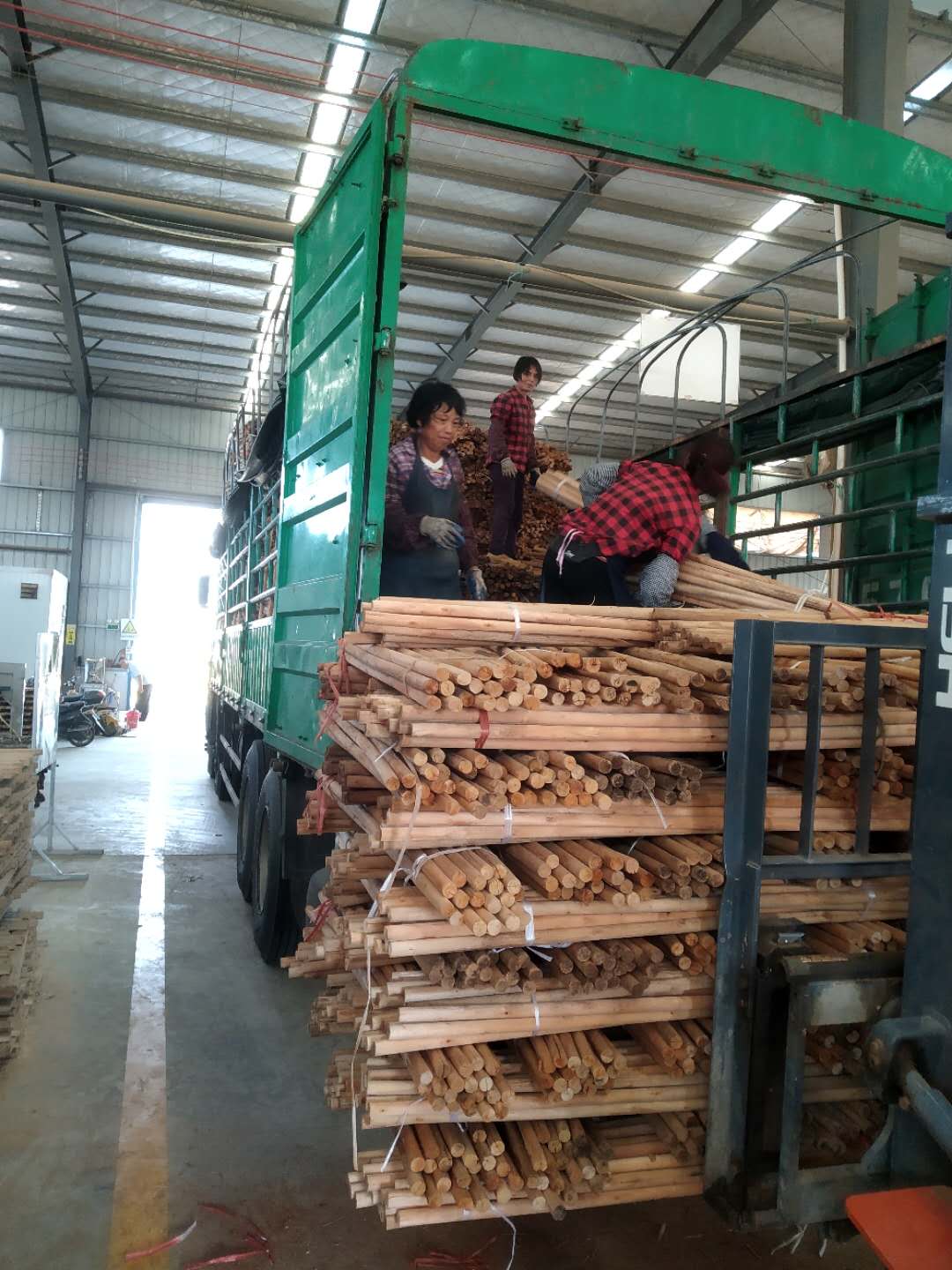 桉木圓木棒圖片/桉木圓木棒樣板圖 (3)