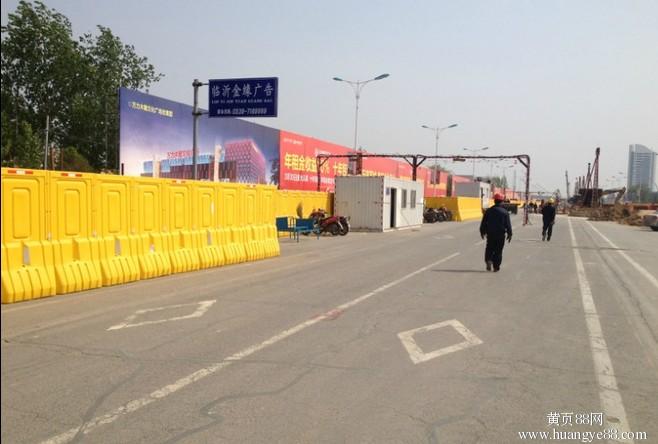 水馬護(hù)欄圖片/水馬護(hù)欄樣板圖 (4)