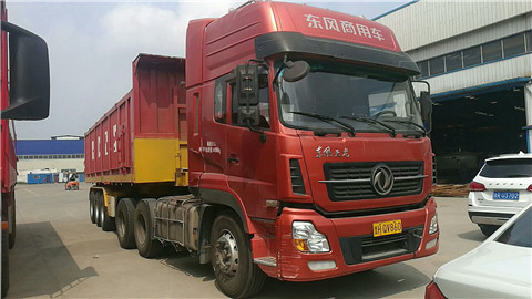 東風(fēng)天龍雙驅(qū)牽引車(chē)圖片/東風(fēng)天龍雙驅(qū)牽引車(chē)樣板圖 (3)