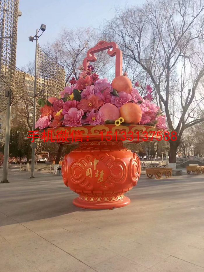 玻璃鋼花籃雕塑 玻璃鋼景觀雕塑圖片