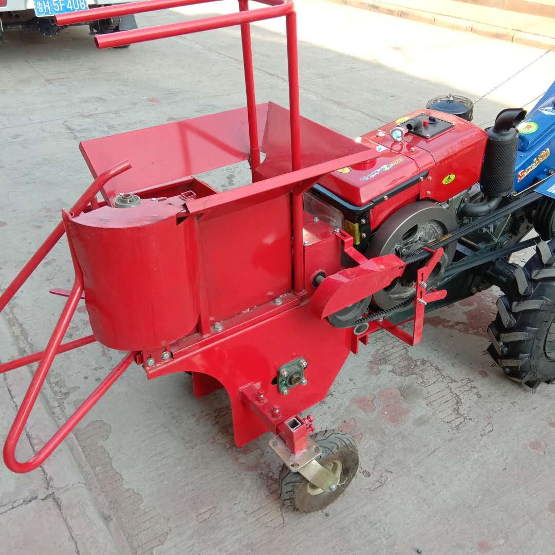 單行玉米收割機生產(chǎn)廠家直銷鄭州圖片/單行玉米收割機生產(chǎn)廠家直銷鄭州樣板圖 (2)