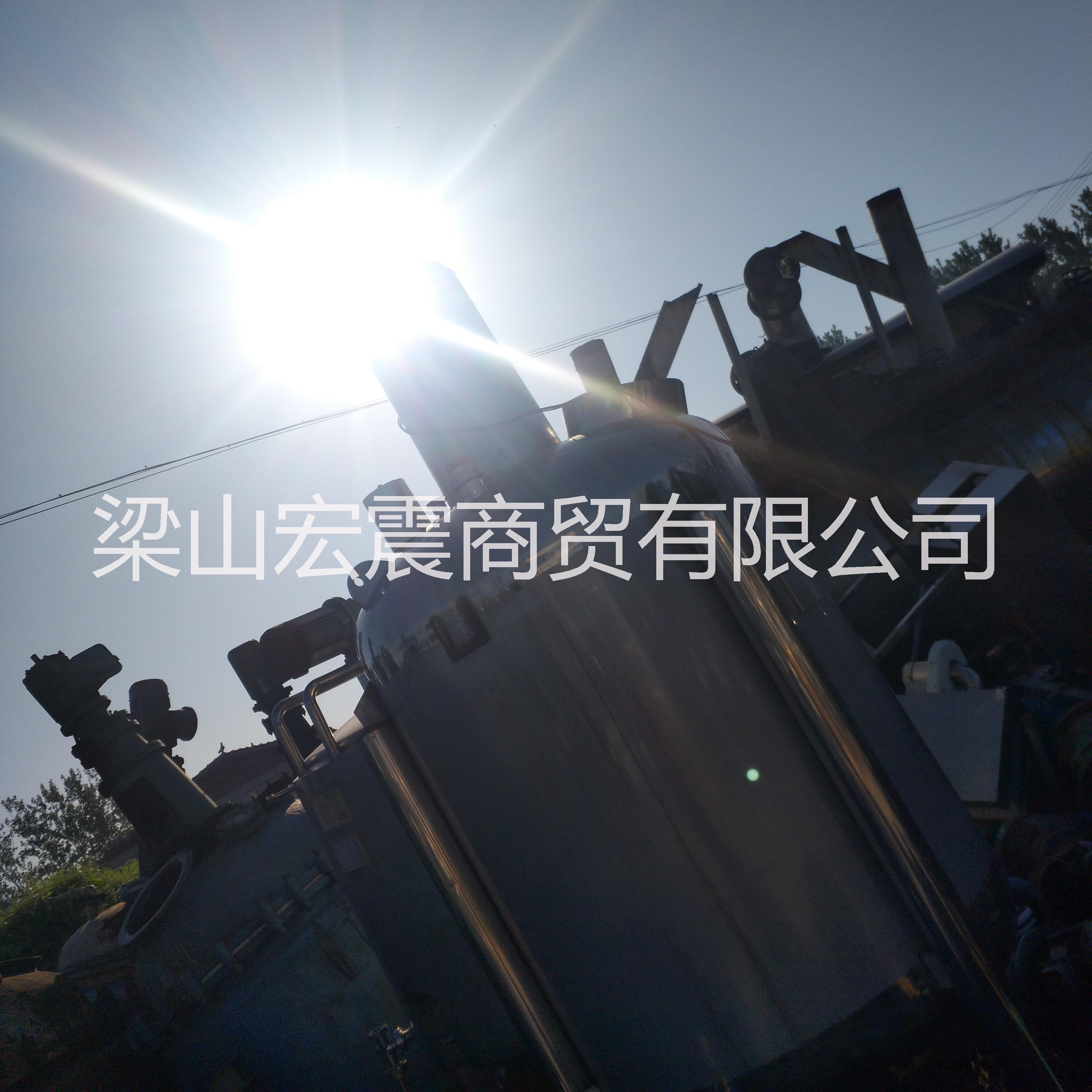 不銹鋼發(fā)酵罐圖片/不銹鋼發(fā)酵罐樣板圖 (2)