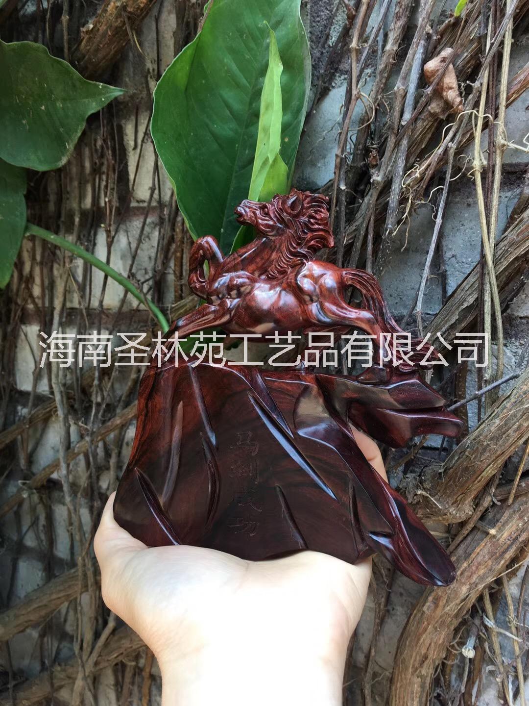 工艺品黄花梨瘤疤龙归 海南岛工艺品批发商手工作坊【海南圣林苑工艺品有限公司】图片