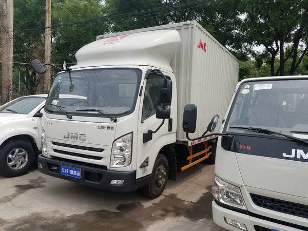 江鈴新凱運(yùn)4.1米廂式貨車(chē)圖片/江鈴新凱運(yùn)4.1米廂式貨車(chē)樣板圖 (4)