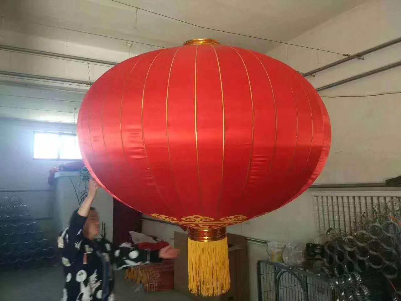 廣東春節(jié)大型花燈價(jià)格，廣州節(jié)日燈籠多少錢