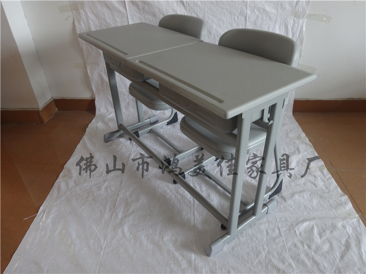 塑鋼雙人位學(xué)生桌，兩人位學(xué)習(xí)桌，廣東鴻美佳廠家供應(yīng)塑鋼學(xué)習(xí)桌