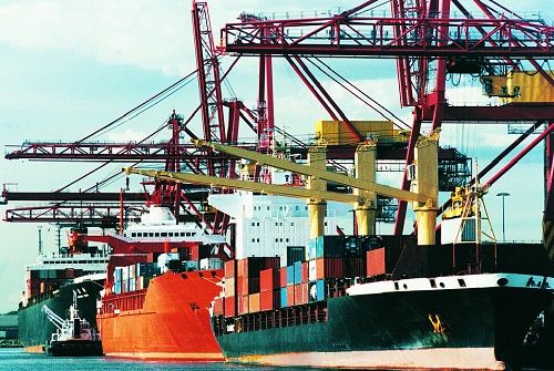 美國海運頻頻“爆艙”圖片/美國海運頻頻“爆艙”樣板圖 (4)