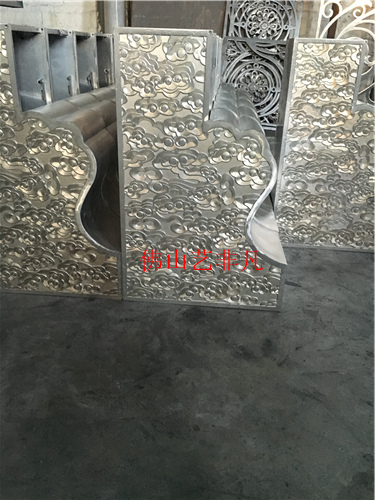東莞時(shí)尚家居辦公室背景墻鋁板雕刻壁畫金屬工藝品
