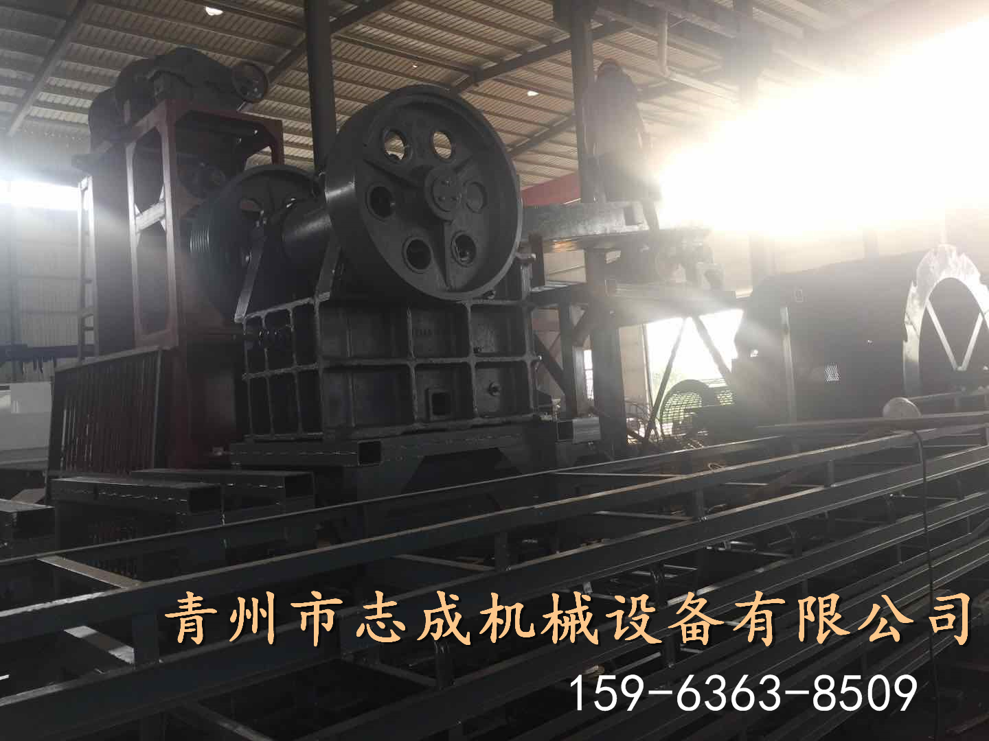 鵝卵石制砂水洗生產(chǎn)線圖片/鵝卵石制砂水洗生產(chǎn)線樣板圖 (1)