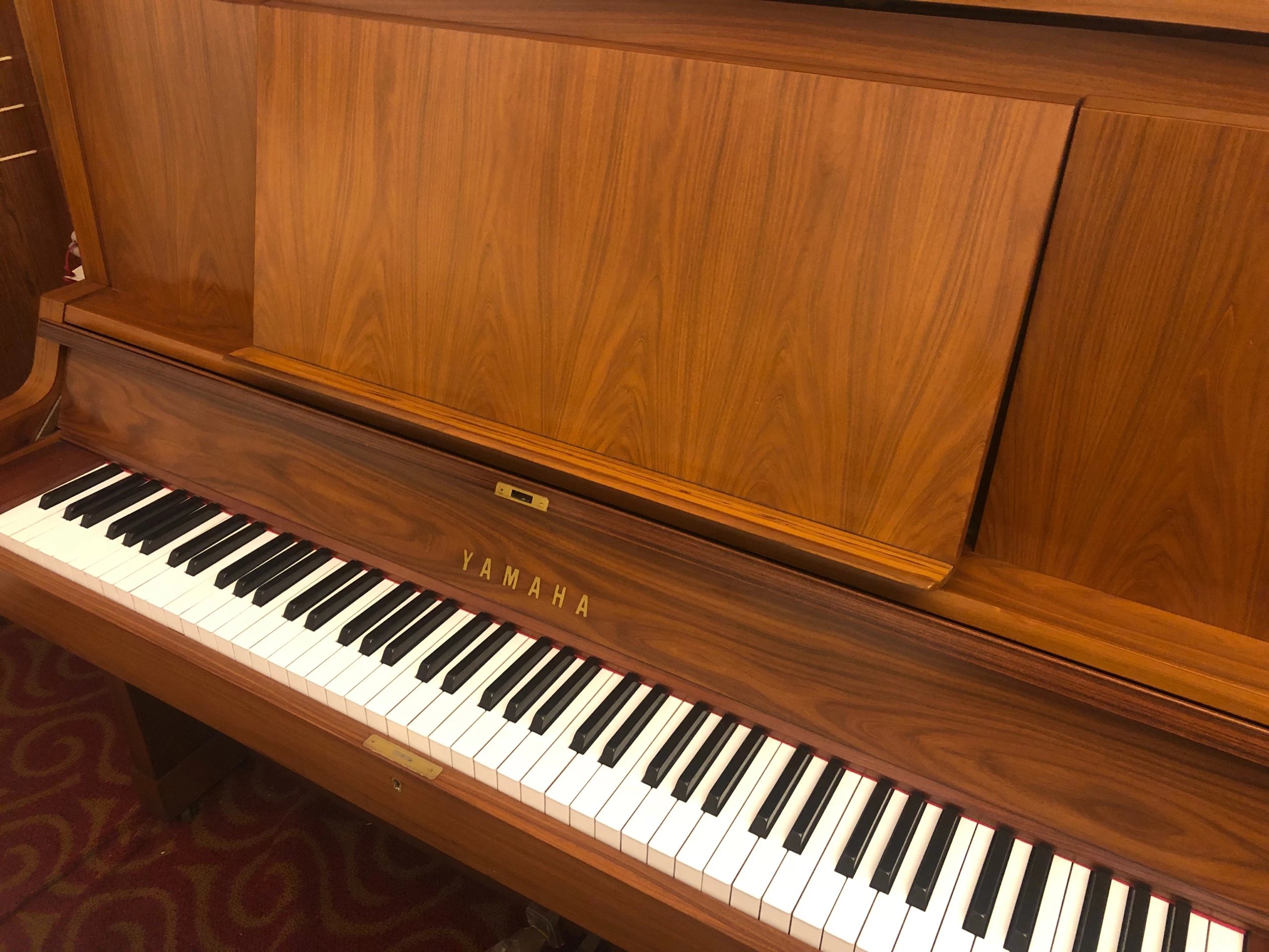 溫州鋼琴供應(yīng)商 臺州琴行 溫州鋼琴哪家好 立式鋼琴廠家 鋼琴那個牌子好 雅馬哈鋼琴W101