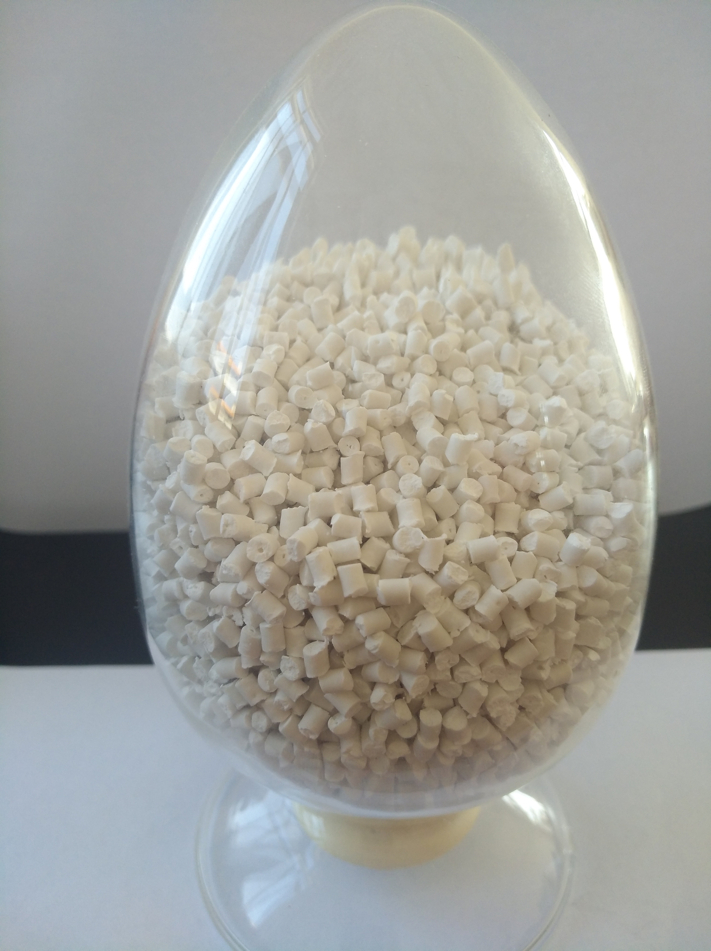 透明填充母料圖片/透明填充母料樣板圖 (2)