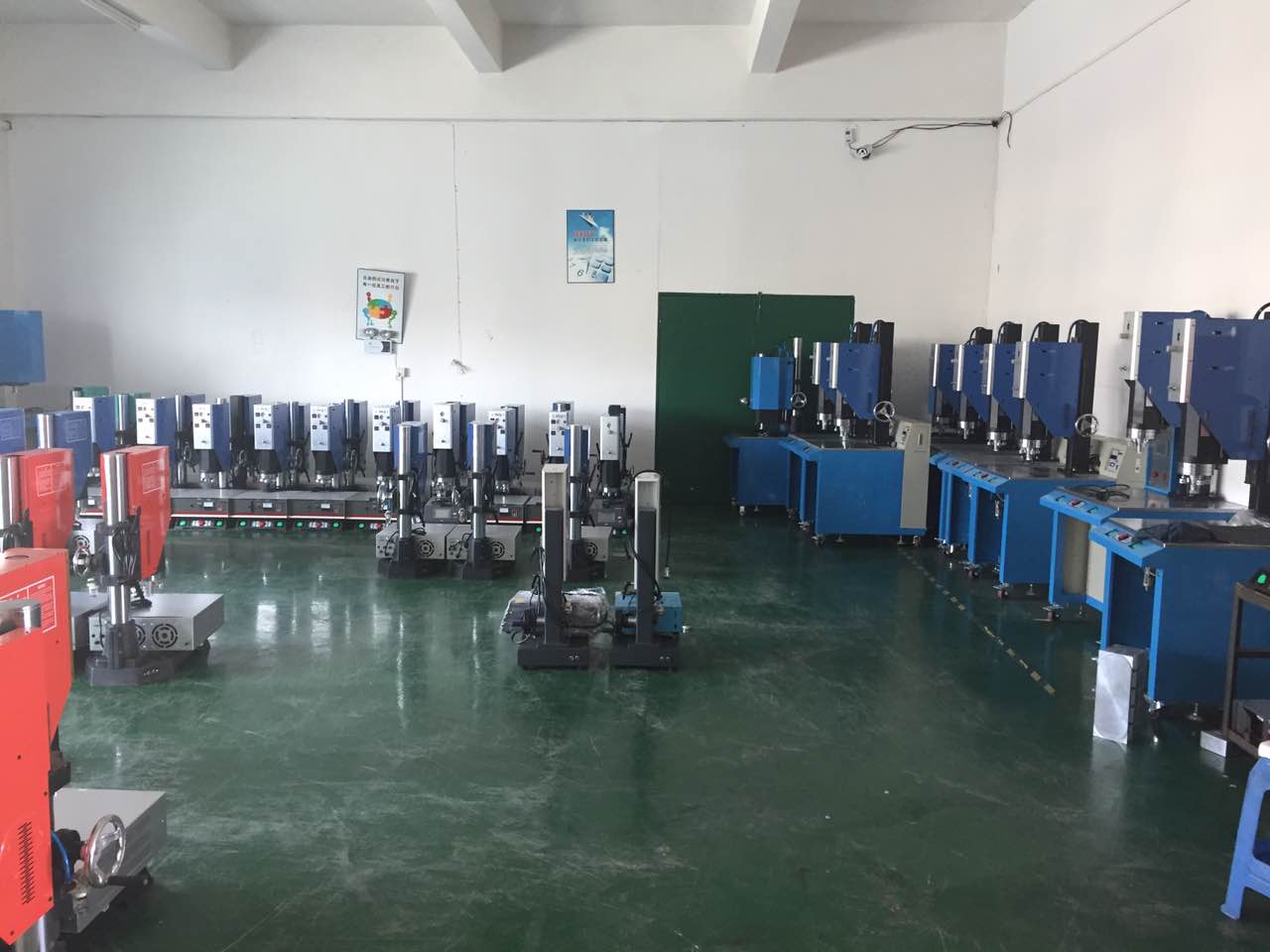 多功能熱熔機(jī)廠家圖片/多功能熱熔機(jī)廠家樣板圖 (3)
