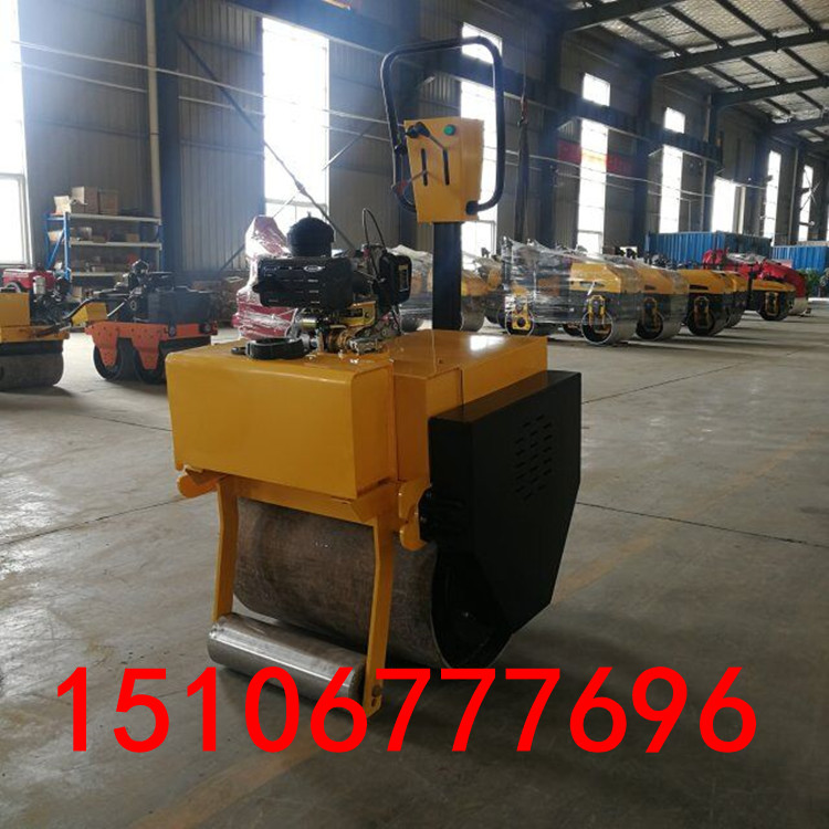 小型座駕式壓路機(jī)圖片/小型座駕式壓路機(jī)樣板圖 (4)