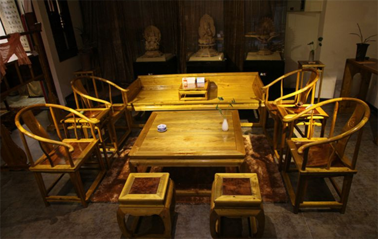 定制純實(shí)木餐桌圖片/定制純實(shí)木餐桌樣板圖 (1)