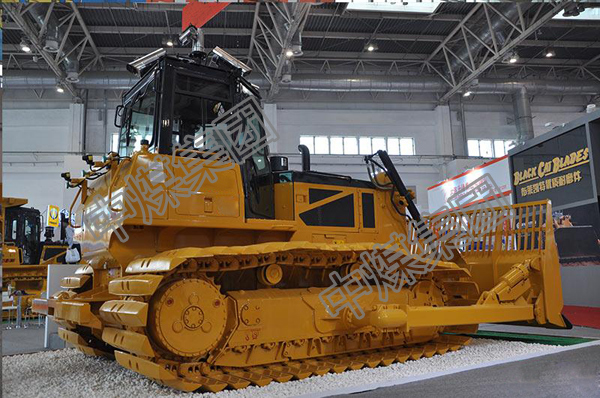 SD13U萬向鏟推土機(jī)圖片/SD13U萬向鏟推土機(jī)樣板圖 (3)