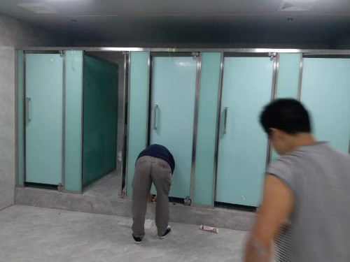 衛(wèi)生間隔斷圖片/衛(wèi)生間隔斷樣板圖 (3)
