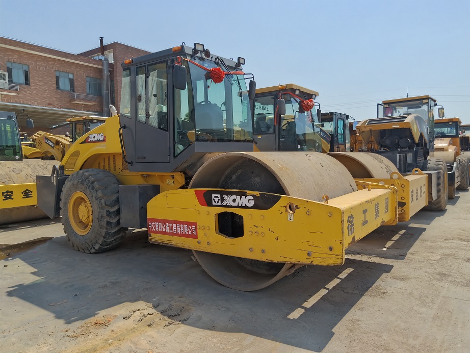 二手震動壓路機圖片/二手震動壓路機樣板圖 (2)