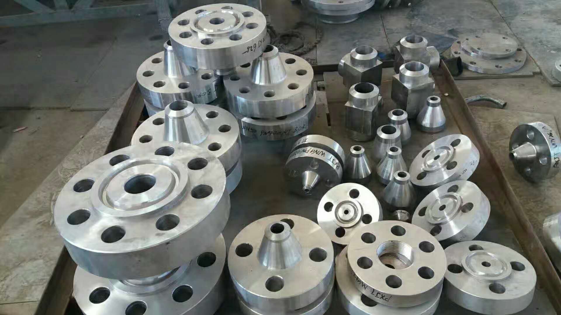 合金鋼法蘭圖片/合金鋼法蘭樣板圖 (2)