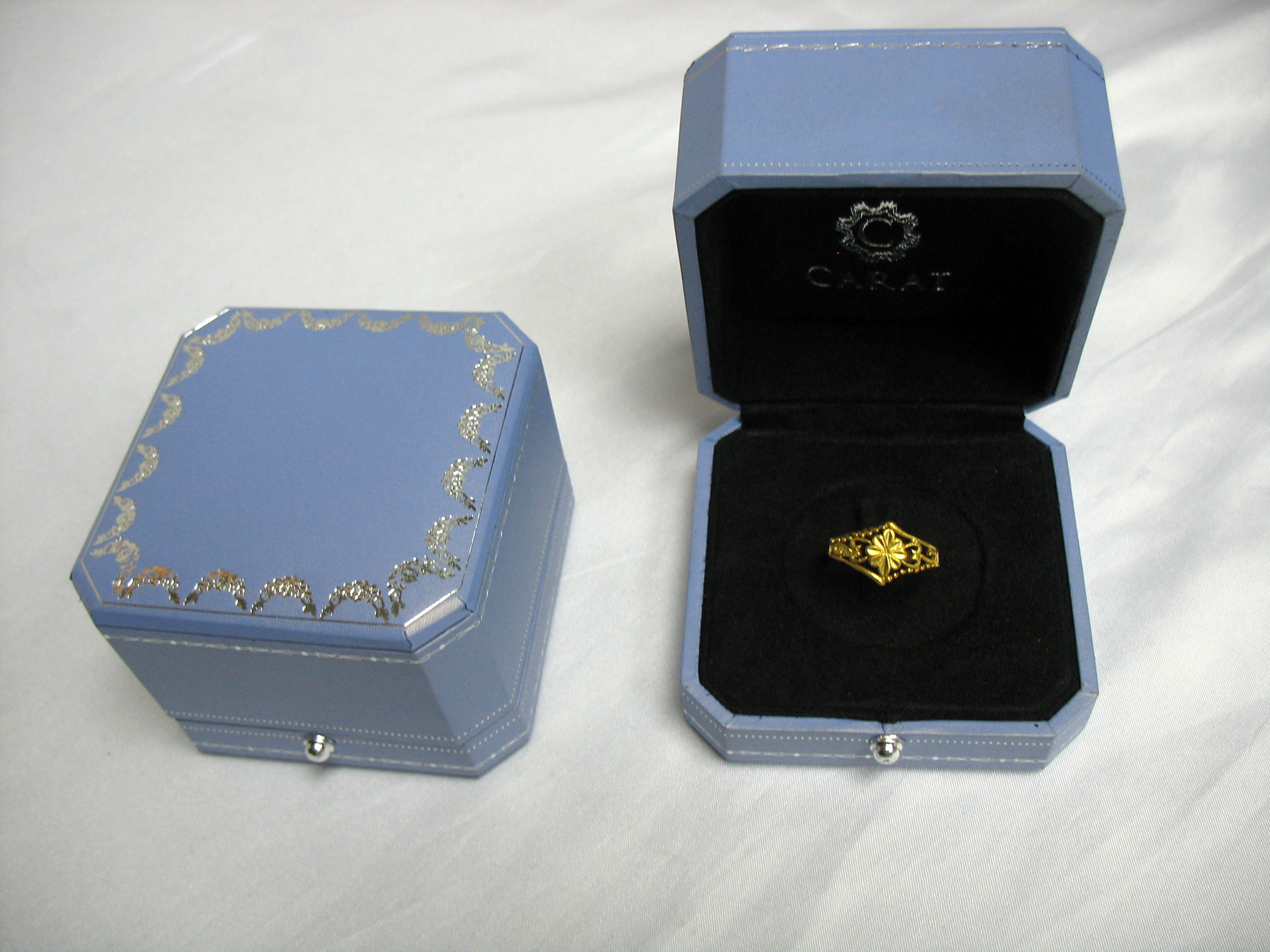 皮質(zhì)戒指盒圖片/皮質(zhì)戒指盒樣板圖 (1)