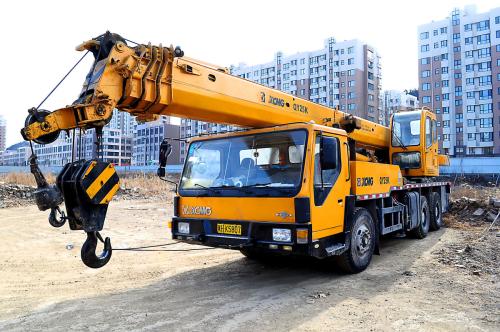 东莞市大小吊车出租 东莞市东城大小 东莞市南城大小吊车出租 东莞市东城大小叉车出租 东莞市莞城大小叉车出租图片