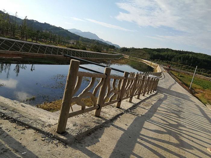 仿树藤栏杆仿树枝栏杆水泥仿树栏杆仿树藤栏杆仿树枝栏杆水泥仿树栏杆厂家