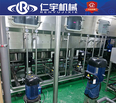 三合一灌裝機 桶裝水灌裝機 桶裝水生產(chǎn)線 瓶裝水灌裝機 大桶裝水灌裝機