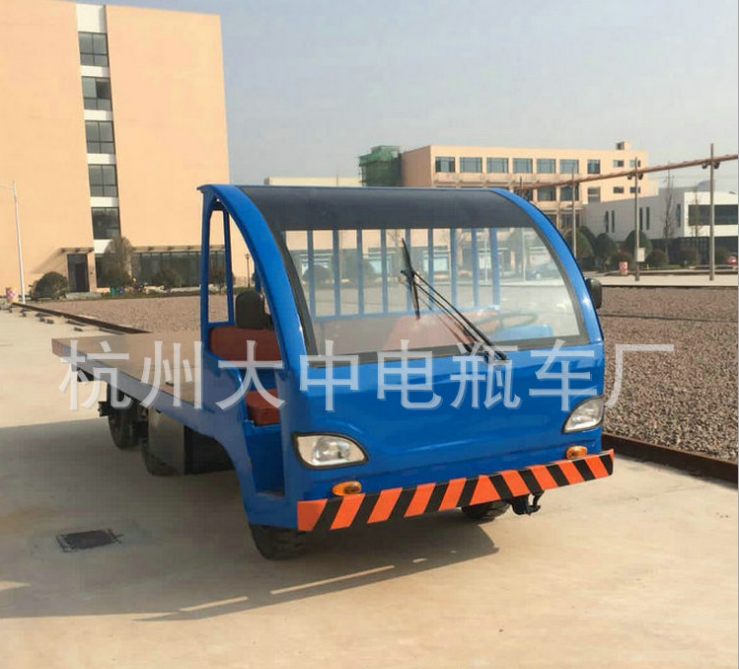 電瓶搬運(yùn)車(chē)  工廠用 專(zhuān)業(yè)供應(yīng)工廠用電瓶車(chē) 工廠用 長(zhǎng)期供應(yīng) 大中合力電瓶搬運(yùn)車(chē) 定