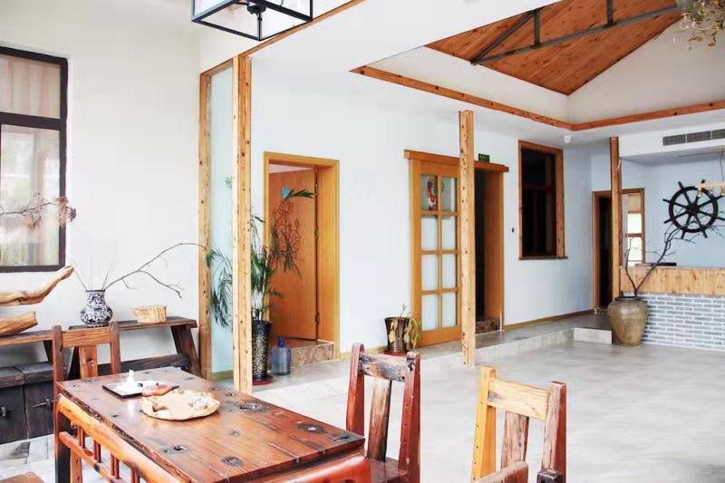 同學(xué)聚會_武漢轟趴加盟_檸檬藍圖片